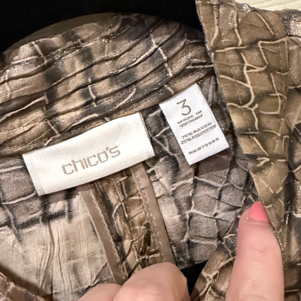 Chicos faux reptile skin lightweight jacket, blazer, size 3, XL - Picture 4 of 7